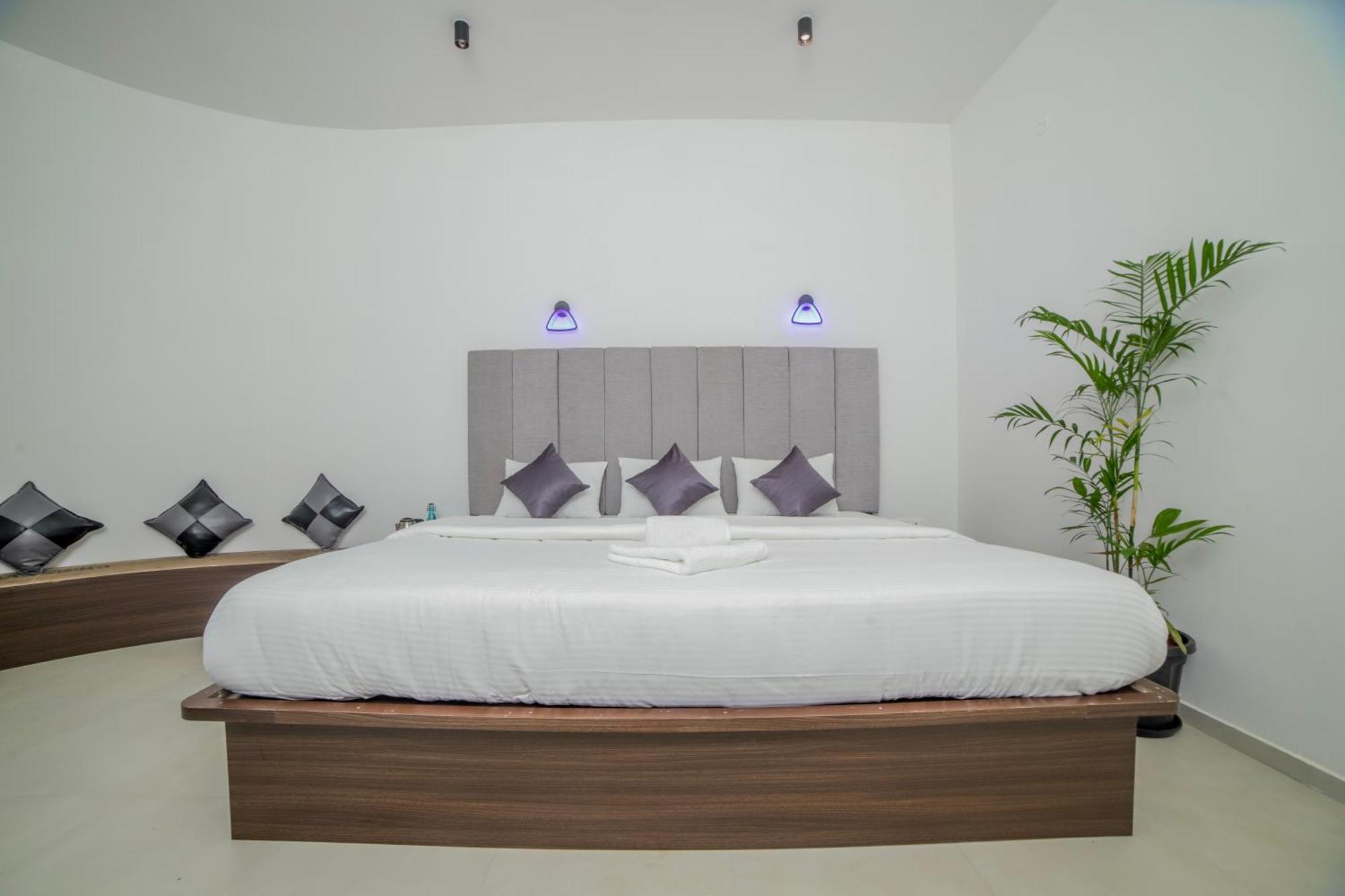 Ace Castle By Xplore Indo โกตากิริ ภายนอก รูปภาพ