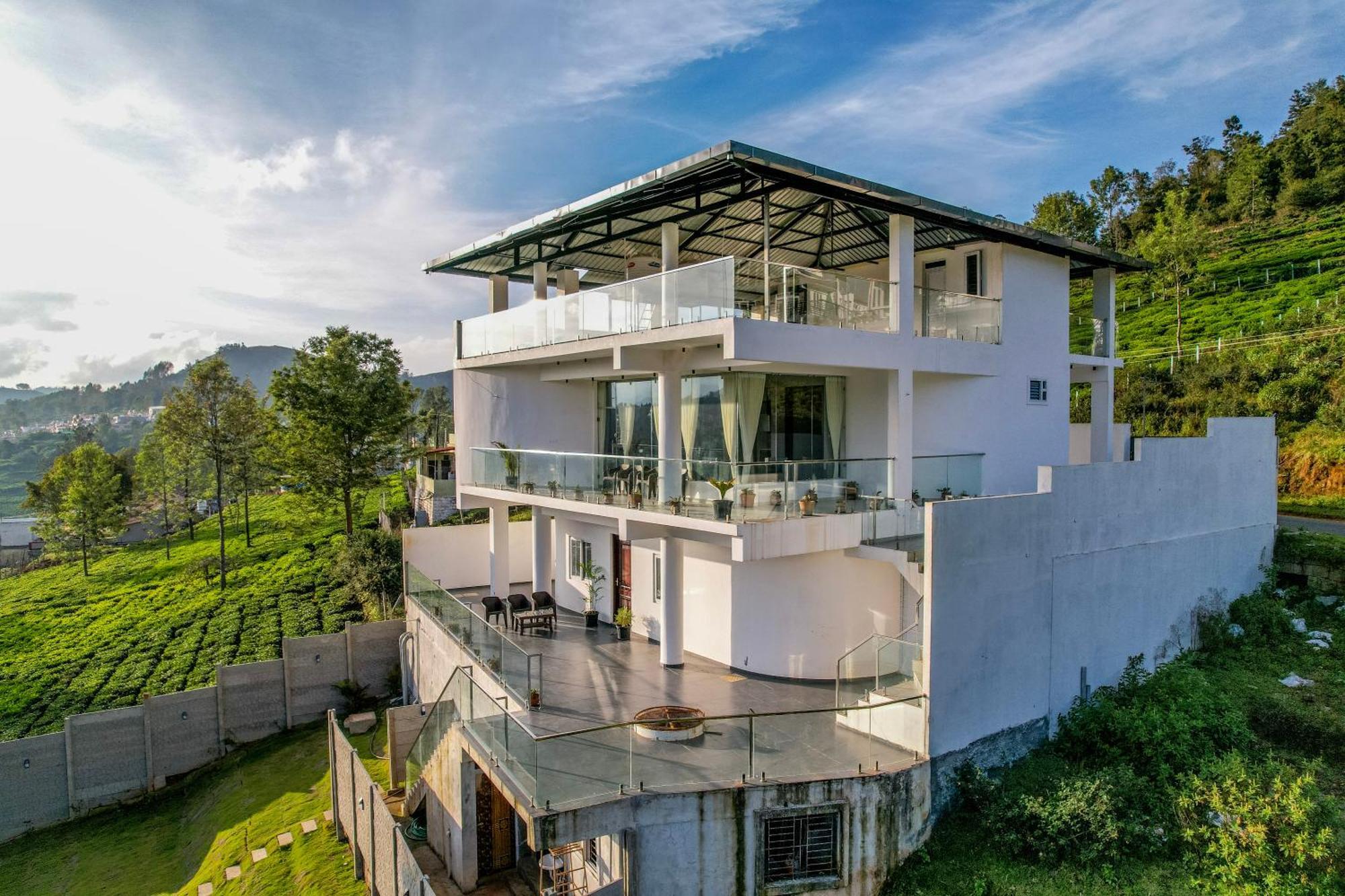 Ace Castle By Xplore Indo โกตากิริ ภายนอก รูปภาพ